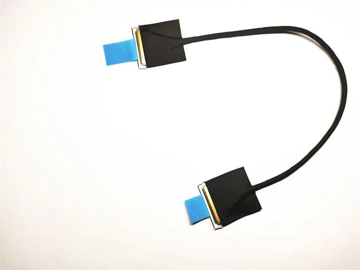 I-PEX 20453-40P Micro Coaxial Cable with Pull Bar